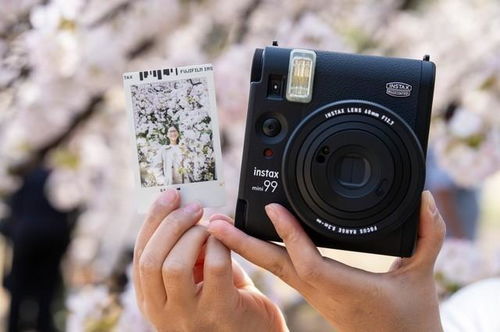 一次成像也有高級感 富士Instax Mini 99拍立得相機上手評測